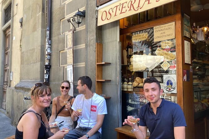 Florence: San Lorenzo Farmers Market Food Tour with Wine Tasting in 4 hours - Finding your way through San Lorenzo Central Market