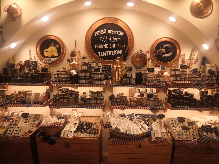 Florence: Street Food Walking Tour with Wine - Ending near Ponte Vecchio with something sweet