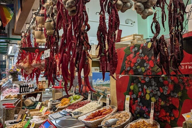 Florence Street Food Walking Tour with Wine in Duomo Area - Starting at the Medici Chapels