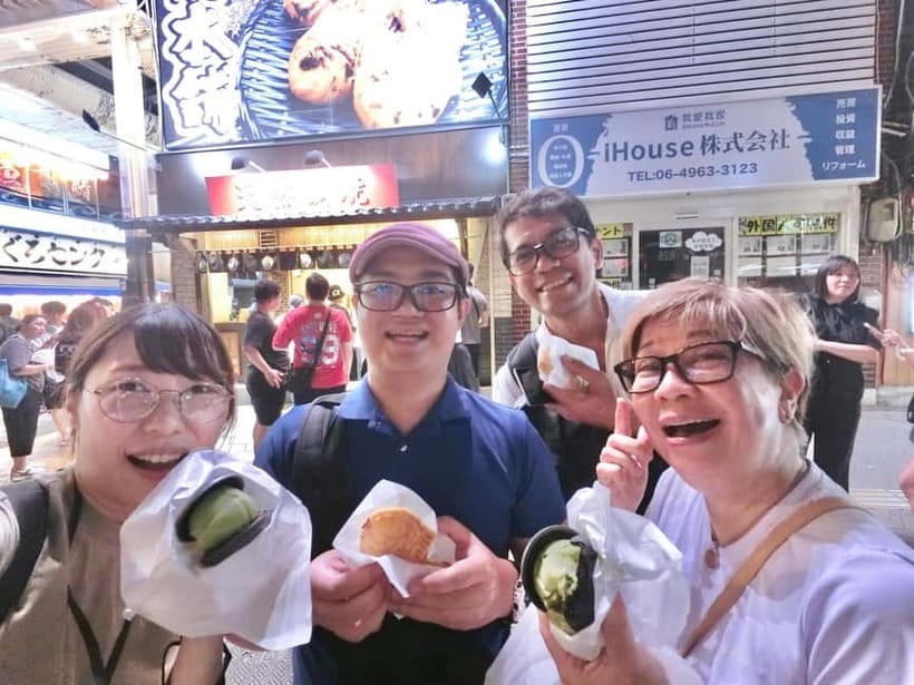Food crawl: Discover Osaka’s soul with every step! - Who should book this Osaka food walk?