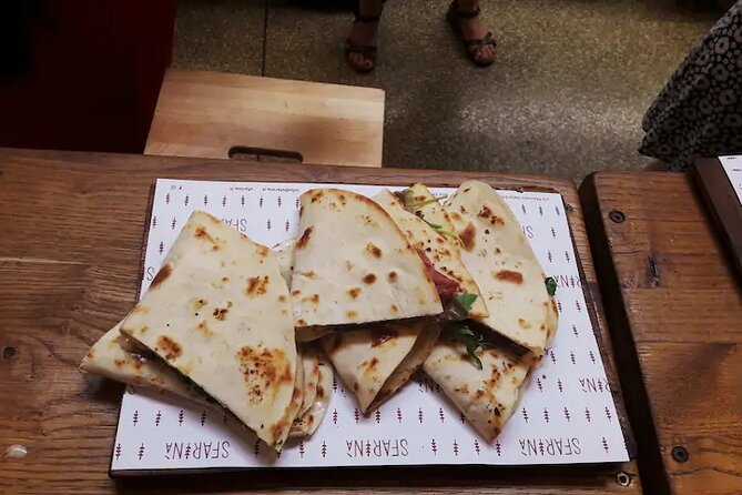 Food markets tour with a local! - What You Actually Pay For