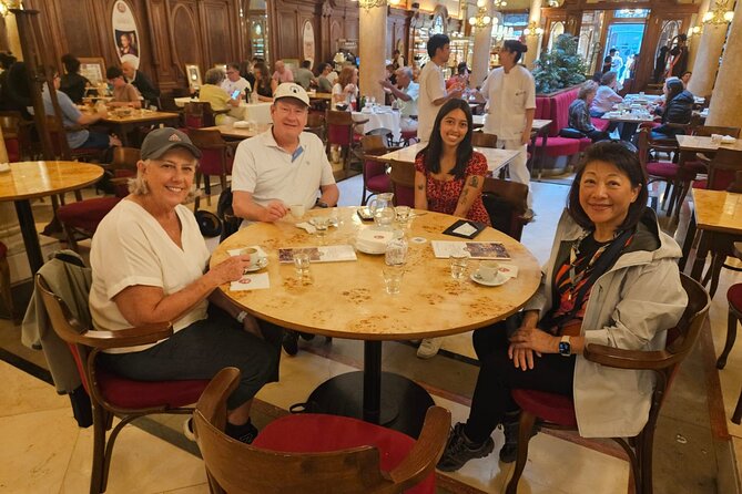 Food Tour in Buenos Aires City in Small Groups - Why the guide can make or break the evening