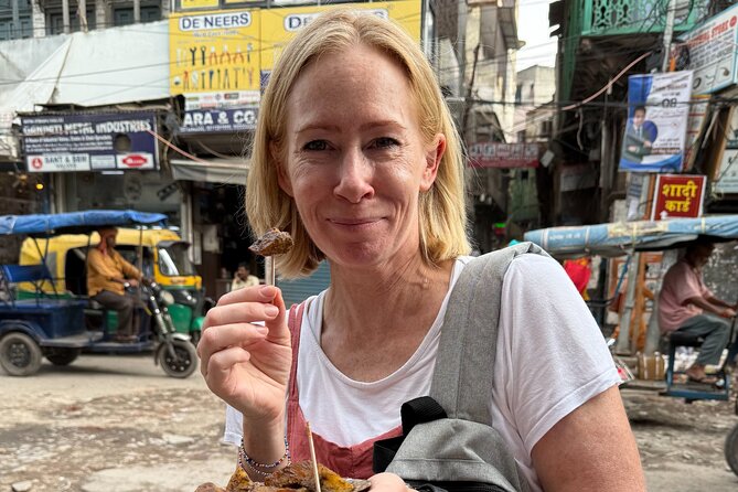 Food Walk at Raja Park from Kulcha to Kulfi - Why Raja Park makes a good food-walk setting