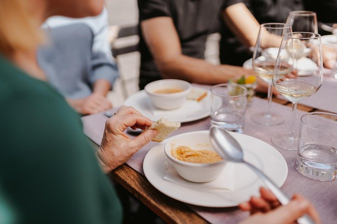 Food & Wine Tour Ljubljana - Local Foodie Adventure in Slovenia - Who should book this food tour