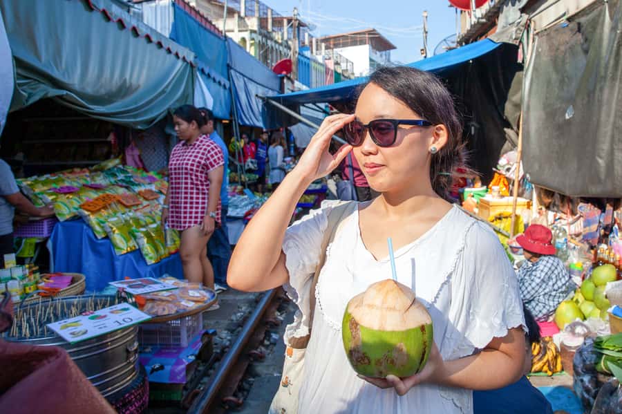 From Bangkok: Maeklong Railway and Floating Market Food Tour - Timing, comfort, and possible snags