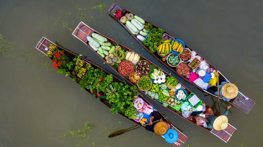 From Bangkok: Maeklong Railway and Floating Market Food Tour - What the six-hour route feels like
