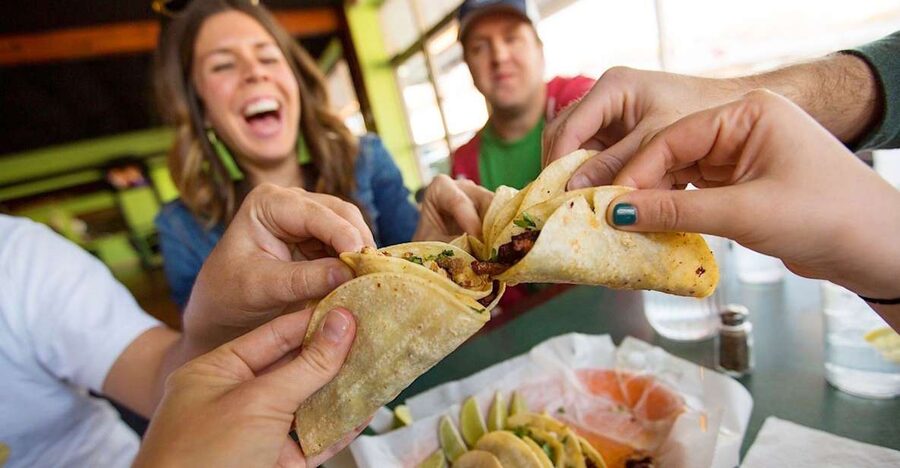 From Cancun:Beachside Tacos & Town Tour With Tequila Tasting - Why Puerto Morelos makes a good food-tour setting