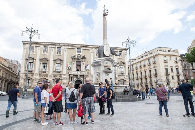 Gastronomic Street Food Tour of Catania - Fera O’Luni and the Chiosco Costa drink