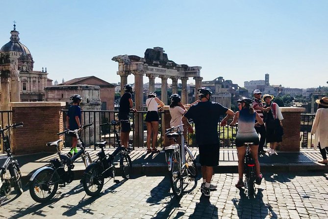Gems of Rome: Small Group E-Bike Tour with Street Food stops - Piazza Venezia and the Monument to Vittorio Emanuele II