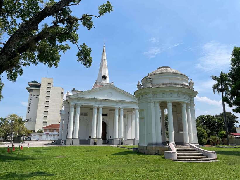 George Town: Heritage Walking Tour with Street Food Tasting - Street food that explains Penang