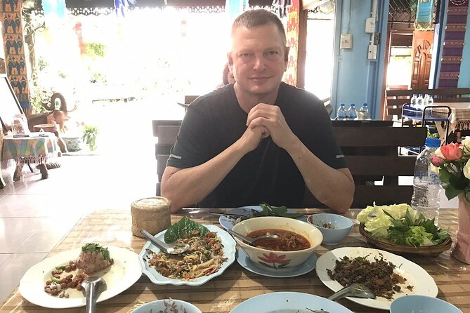 Go where the locals go, Eat what the locals eat! Food Tour with Local Foodies - Practical details before you book