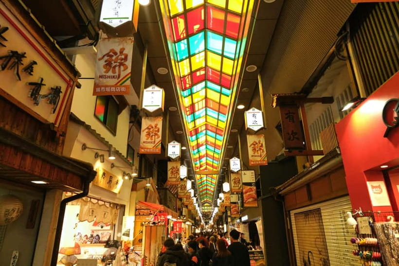 Golden Pavilion, Nijo Castle, & Nishiki Market Half day tour - How Roberto’s guiding style adds value