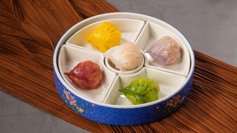 Guangzhou: Dim Sum Brunch with a Local Guide - Meeting Keara at Zhujiang New Town