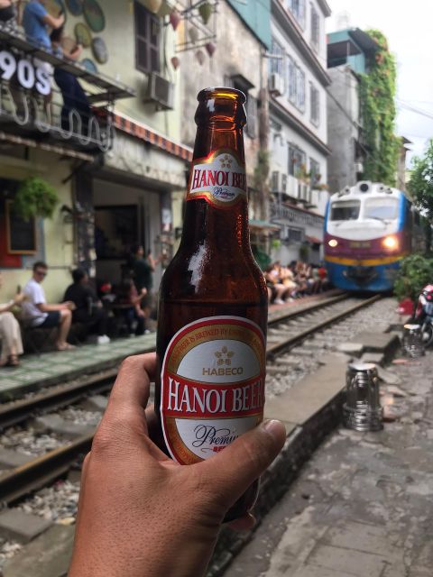 Ha Noi Street food Tour with Train street - How the guiding affects the experience