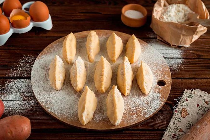 Half-Day Polish Food Walking Tour with Guide and Dinner - The Polish dishes you may taste