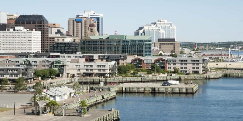 Halifax Harbourfront Food Walking Tour - What the small group changes