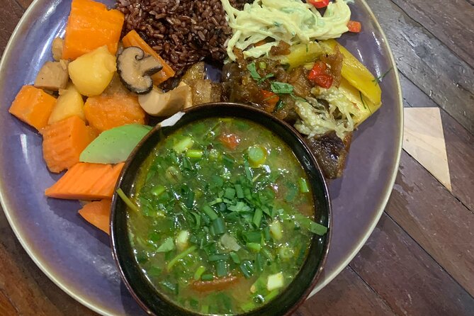 Hanoi: 7 Tasting Street Food Walking Tour and Train Street - Bun cha and the savory center of the tour