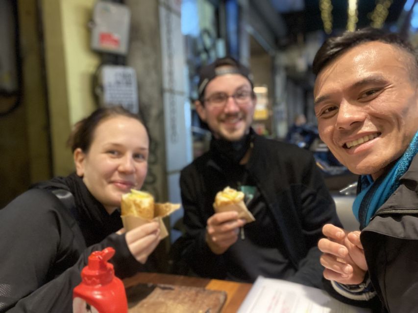 Hanoi: 7 Tastings Street Food Tour with Train Street - Bún chả and the charcoal flavor of Hanoi