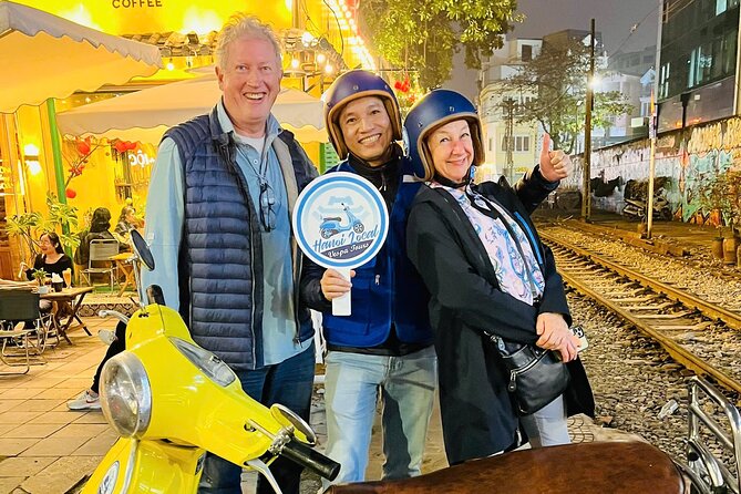 Hanoi After Dark Vespa Tour (4 hours): Street Food & Night Vibes - A four-hour ride through Hanoi after sunset