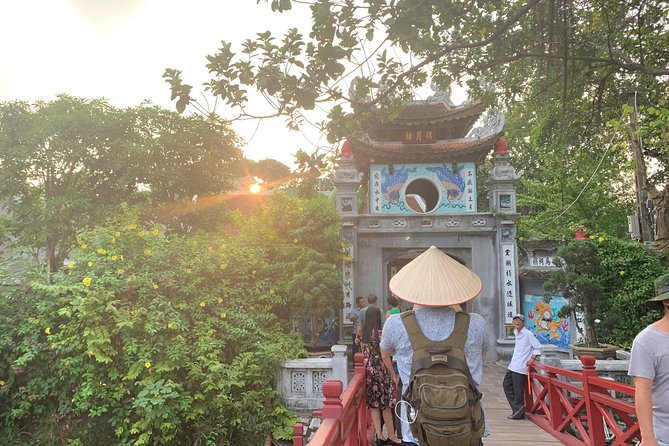 Hanoi City Sightseeing and Street Food Tour - Long Bien Bridge and the old river crossing