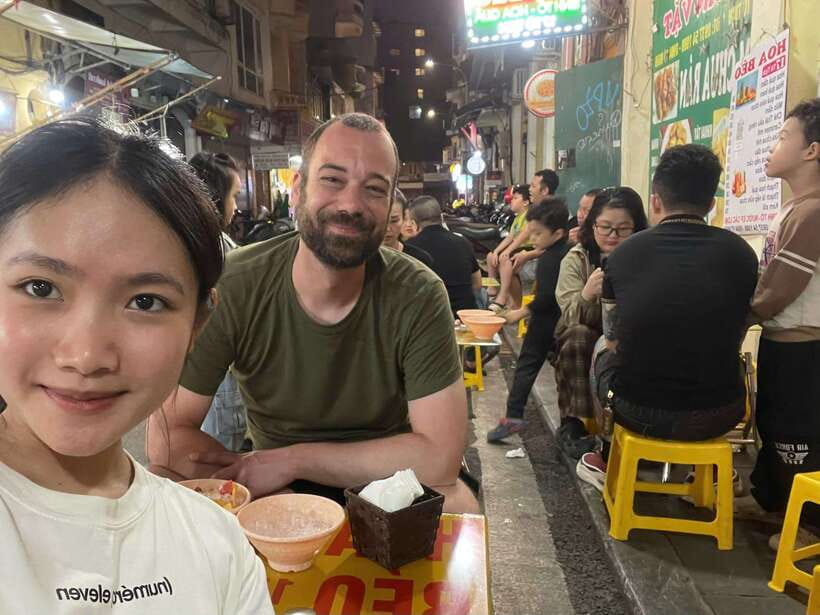 Hanoi: Guided Street Food Tour for small groups - Sticky rice, steamed pancakes, banh mi, and sweets