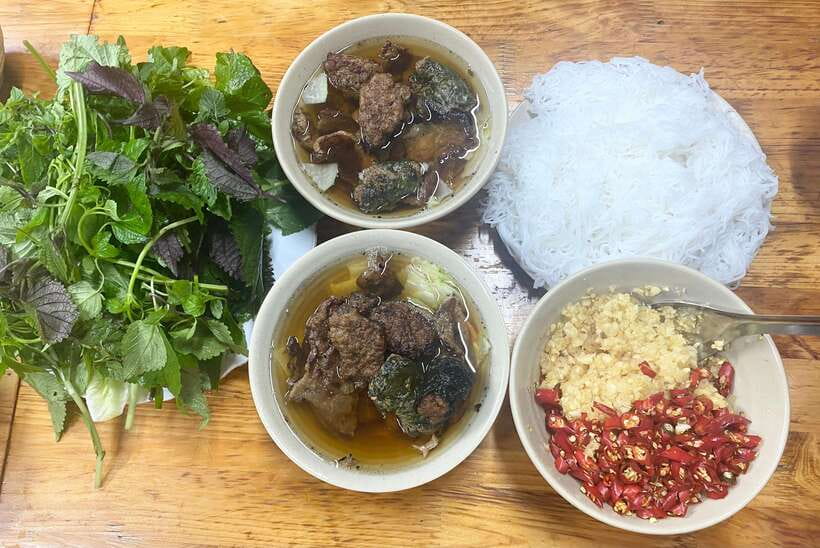 Hanoi: Guided Street Food Tour with Train Street Experience - Why Train Street works best as the finale