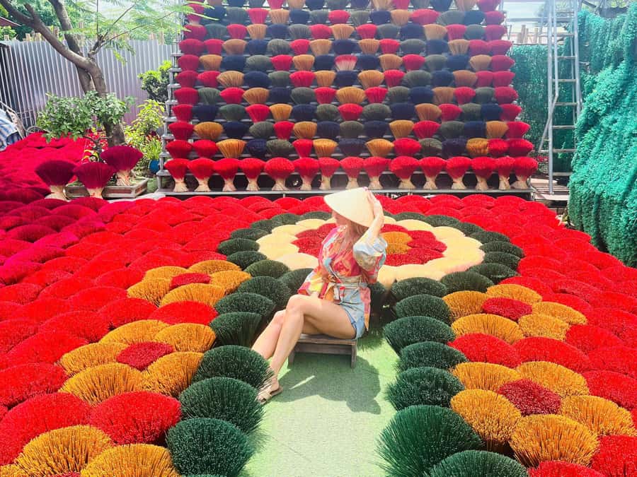 Hanoi: Incense Village, Conical Hat, & Street Food Tour - Quang Phu Cau and the work behind the color