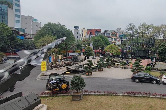 Hanoi Jeep Tour Sightseeing Include Street Food and Train Street - Key points to know before you book