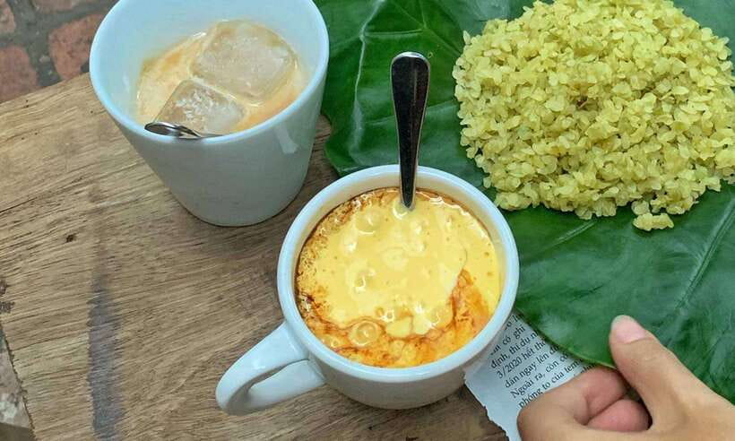 Hanoi: Michelin Guide Street Food Walking Tour - Coffee in a tucked-away Old Quarter café