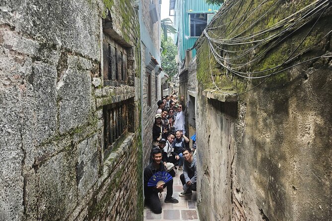 Hanoi Michelin Star Street Food Walking Tour & Train-Street - Why this food walk works well in Hanoi