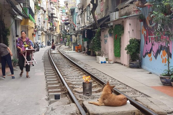 Hanoi Michelin Star Street Food Walking Tour & Train-Street - Bún Chả at Bún Chả Dắc Kim