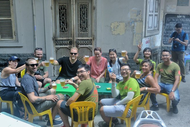 Hanoi Michelin Star Walking Food Tour & Train Street - Ending at Hanoi Train Street