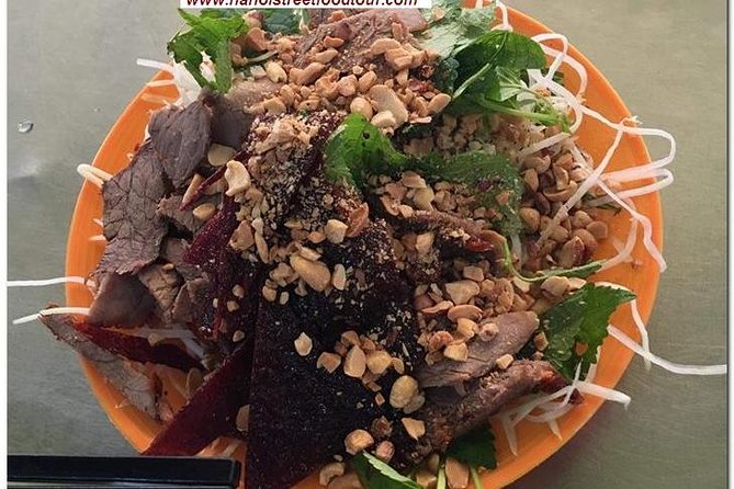 Hanoi Nightlife Street Food Tour with Small group - What $30 buys you