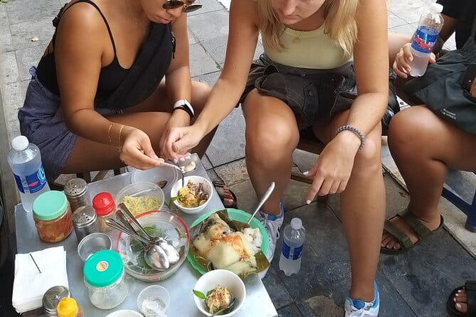 Hanoi Old Quarter Private Street Food Walking Tour - Why this food walk works in Hanoi