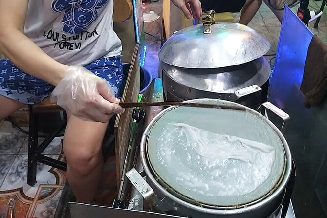 Hanoi Old Quarter Private Street Food Walking Tour - What you may eat along the route