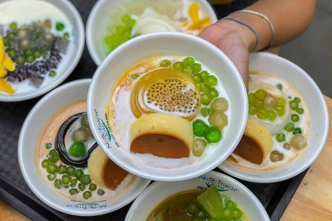 Hanoi Old Quarter Street Food tour with 12 plus tastings - Stop 1: Dry mixed chicken pho at Maya Kitchen