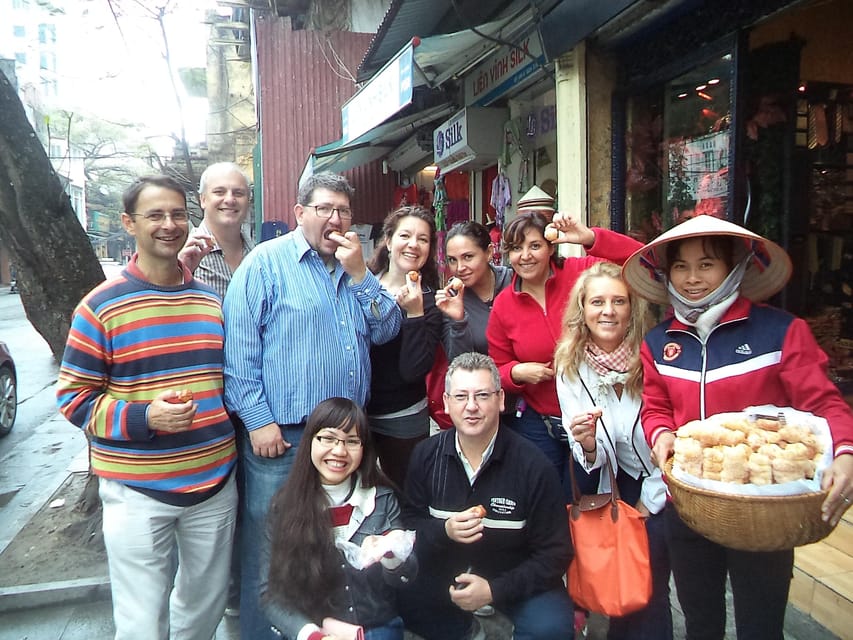 Hanoi: Old Quarter Street Food Walking Tour with 10 Tastings - Egg coffee, rice wine, and a cold beer