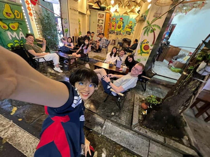 Hanoi: Old Quarter Street Food Walking Tour with Guide - Key points at a glance