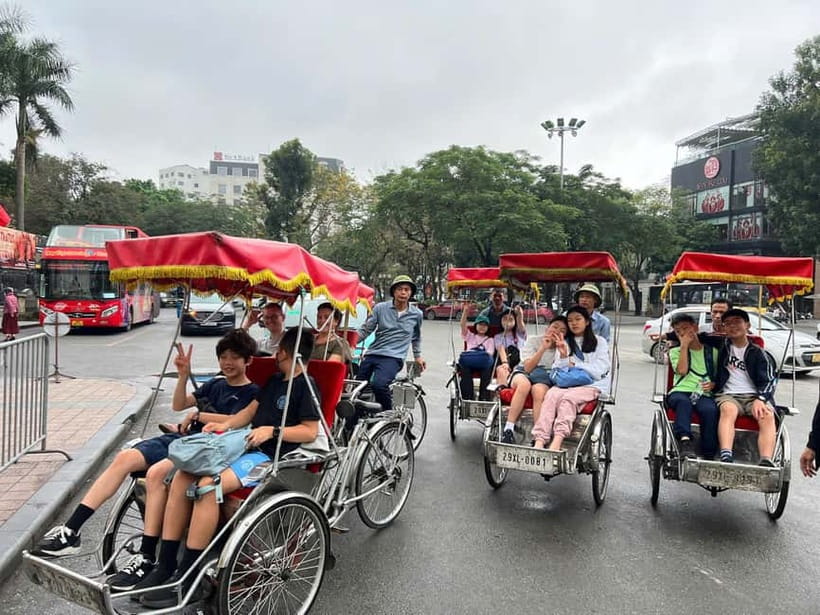 Hanoi: Old Quarter Street Food Walking Tour with Guide - Who should book this walking food tour?