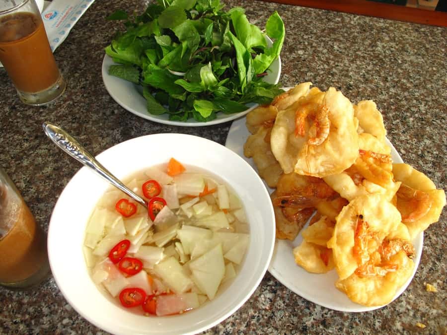 Hanoi: Private Street Food Walking Tour w/ a Real Foodie - Is $28 a Fair Price?