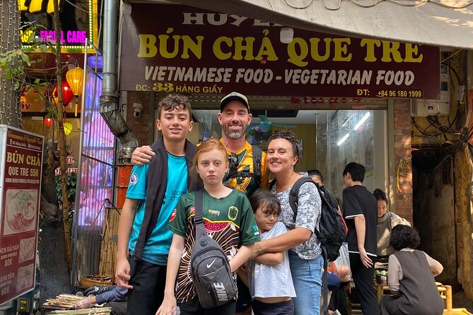 Hanoi Private Walking Street Food Tour with Train Street Visit - Six or Seven Tastings That Explain Hanoi