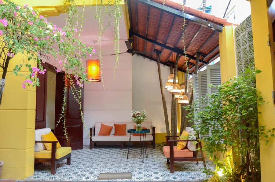 Hanoi: Rose Kitchen: Pho/Bun Cha/Nem+ Free Egg/ Salt Coffee - The coffee finish: egg, salt, or classic drip