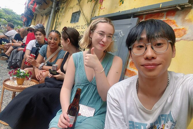 Hanoi's Old Quarter Street Food Experience and Train Street - Tasting seven or more Hanoi specialties