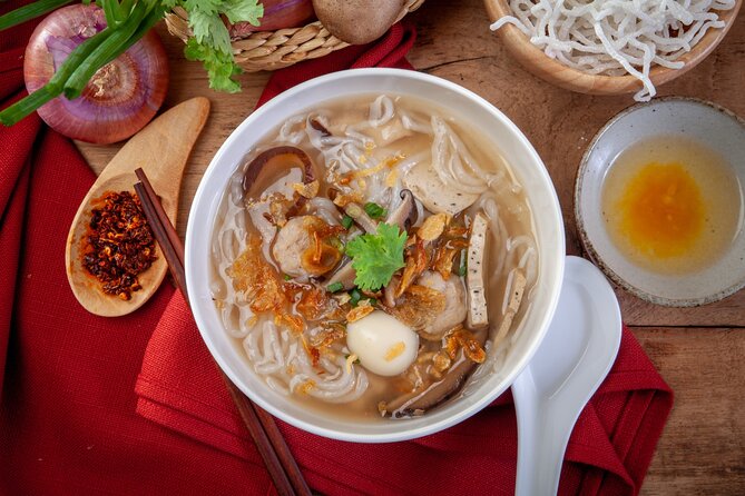 Hanoi Street Eats Evening Small Group Tour - Old Quarter streets, from Hang Ma to the evening food stalls
