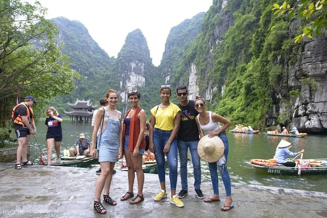 Hanoi Street Food + City Tour + Train Street - How the three-hour schedule feels