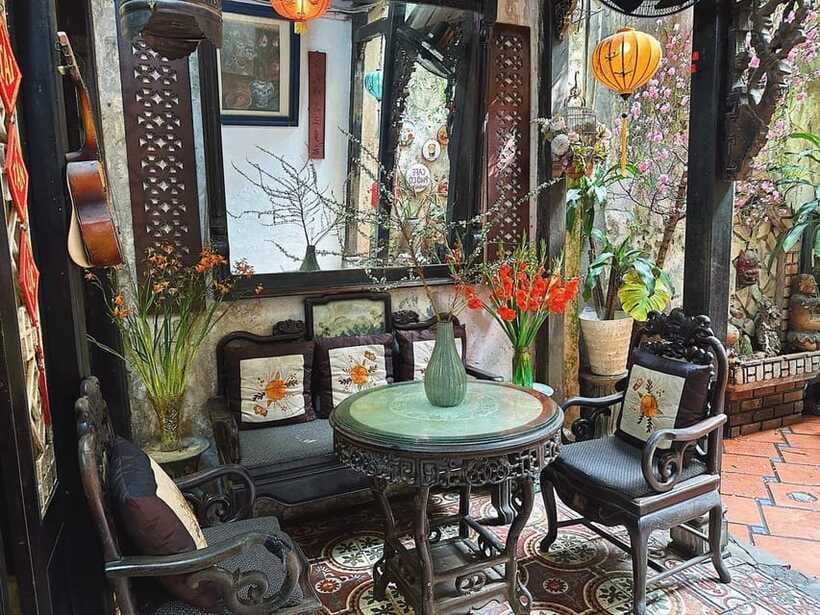 Hanoi Street Food, Coffee Tastings, Alleys Walking Tour - Hanoi White Coffee in a tucked-away café
