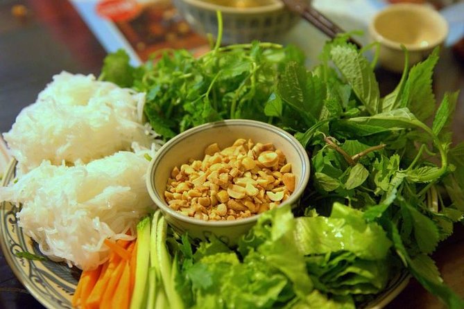 Hanoi Street Food Evening Tour - Following Hanoi’s food culture through the Old Quarter