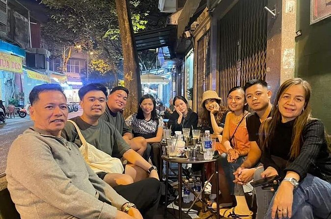 Hanoi Street Food Experience - The savory course: Hanoi classics with local context