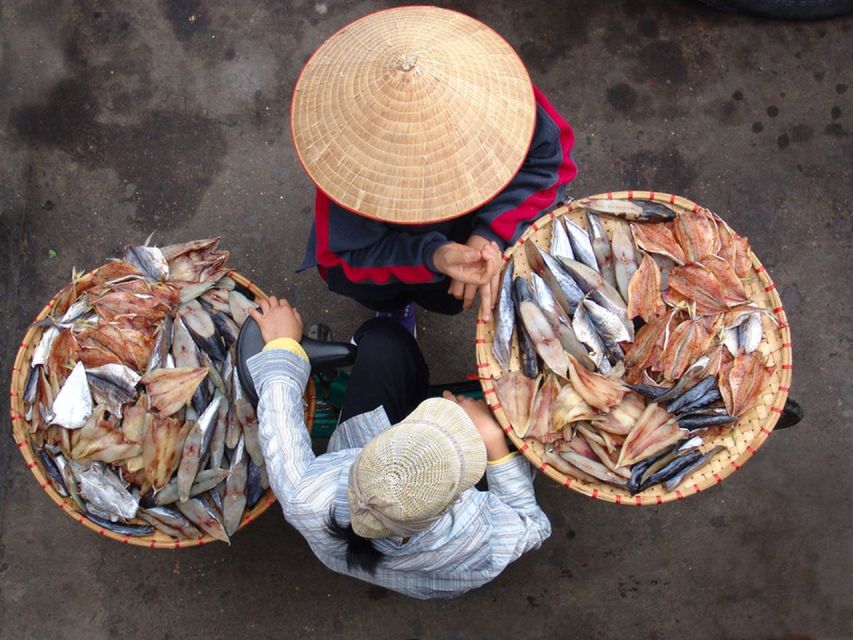Hanoi: Street Food Experience with 5 Food Stops - Key points at a glance