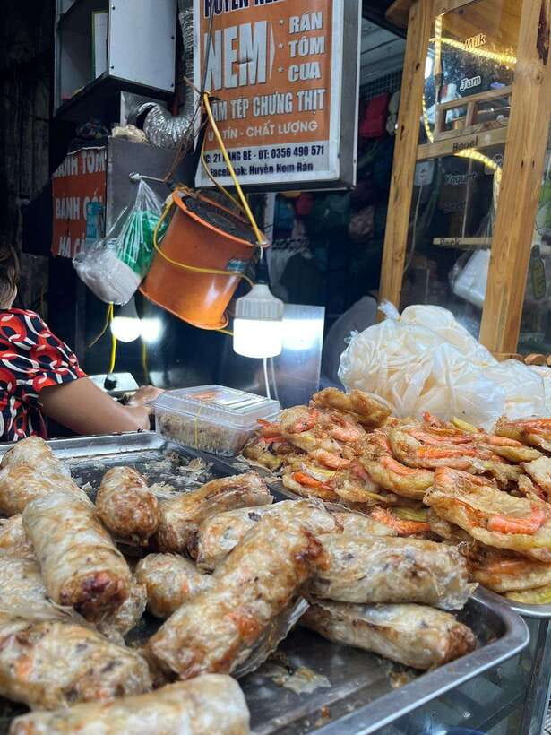 Hanoi Street Food Tour - Lunch or dinner in Hanoi